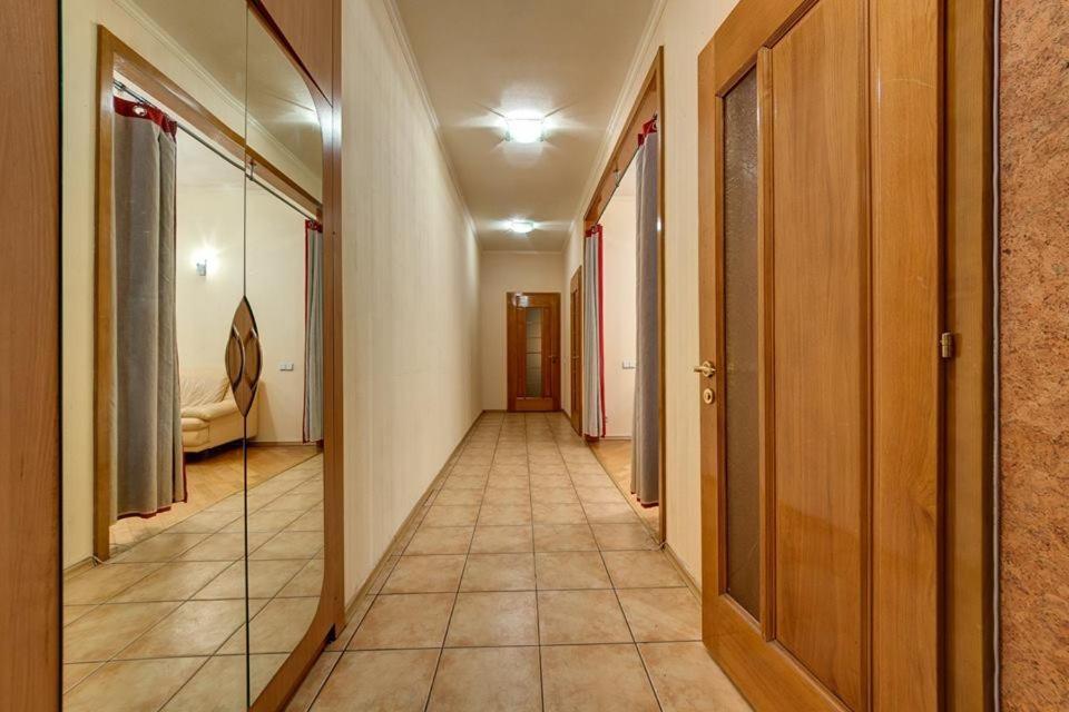 Apartments On Shota Rustaveli Kiev Eksteriør billede
