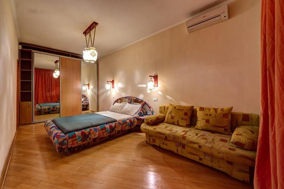 Apartments On Shota Rustaveli Kiev Eksteriør billede